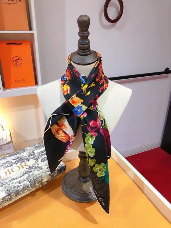 Dior silk scarf 90X90cm  E21 (7)